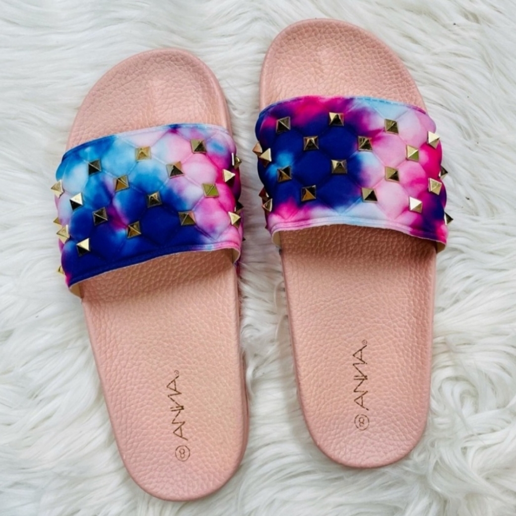 Multicolor Slide